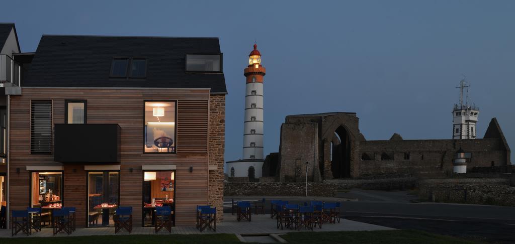 Hostellerie De La Pointe Saint-Mathieu - Spa & Restaurant Plougonvelin Exteriör bild